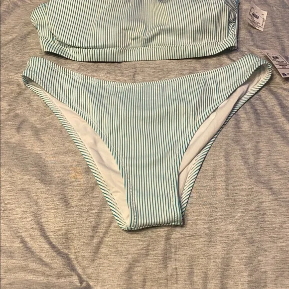 Shade & Shore Blue and White Striped Bikini Set Top 38DD Bottom XL NWT - Picture 2 of 8